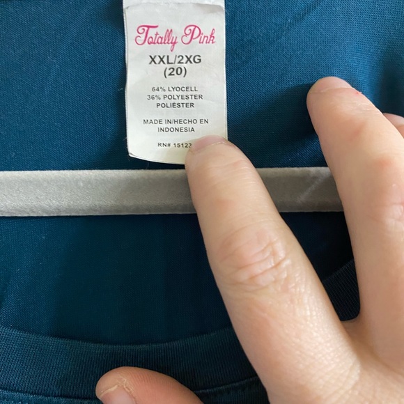 totally Pink Top - Picture 2 of 5